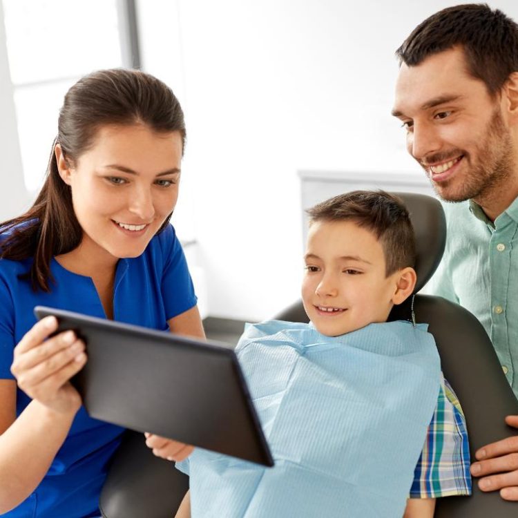 family visiting the dentist